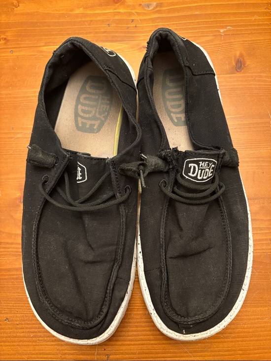 Hey Dude Womens Black Wendy Slub Canvas Slip-On Shoes - Picture 2 of 5